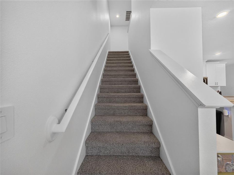 For Rent: $2,500 (3 beds, 2 baths, 1560 Square Feet)