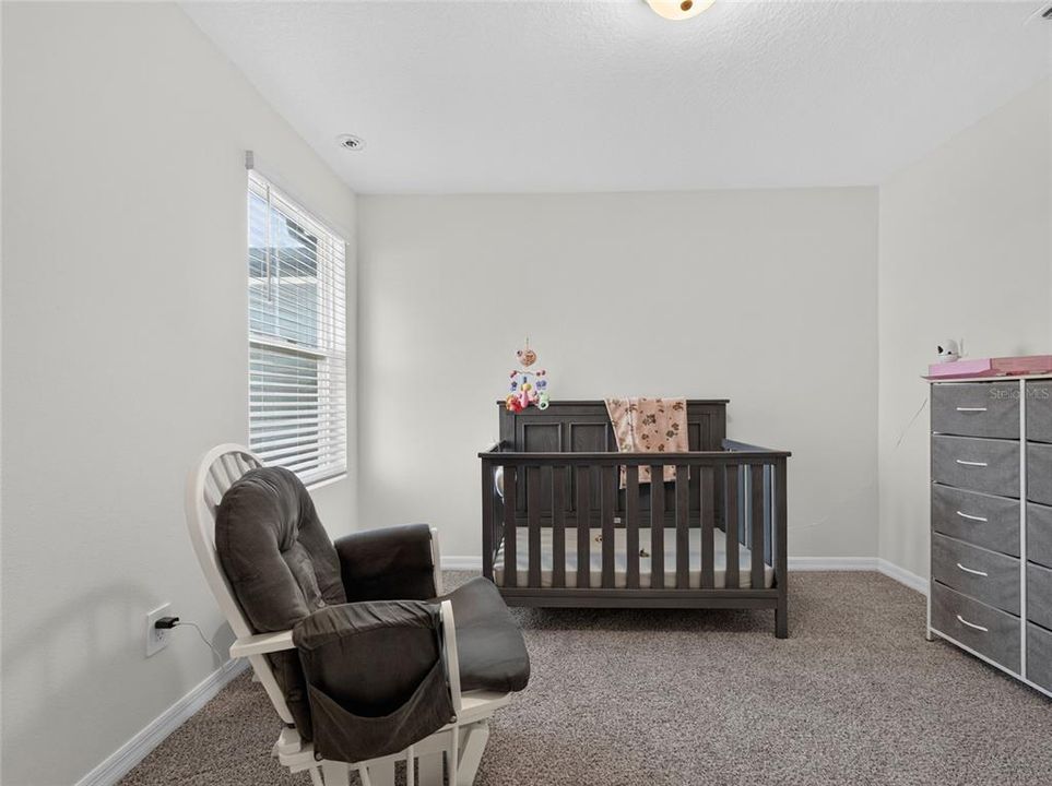 For Rent: $2,500 (3 beds, 2 baths, 1560 Square Feet)