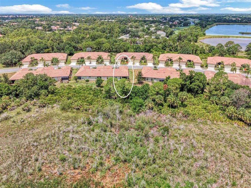 En Venta: $335,000 (2 camas, 2 baños, 1600 Pies cuadrados)