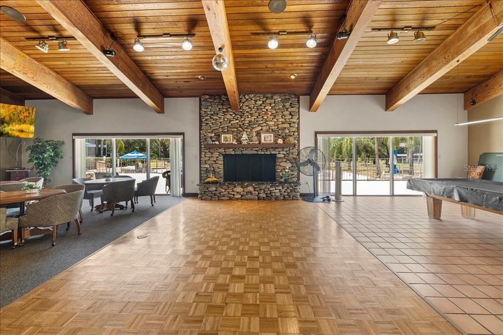 En Venta: $309,000 (2 camas, 2 baños, 1566 Pies cuadrados)