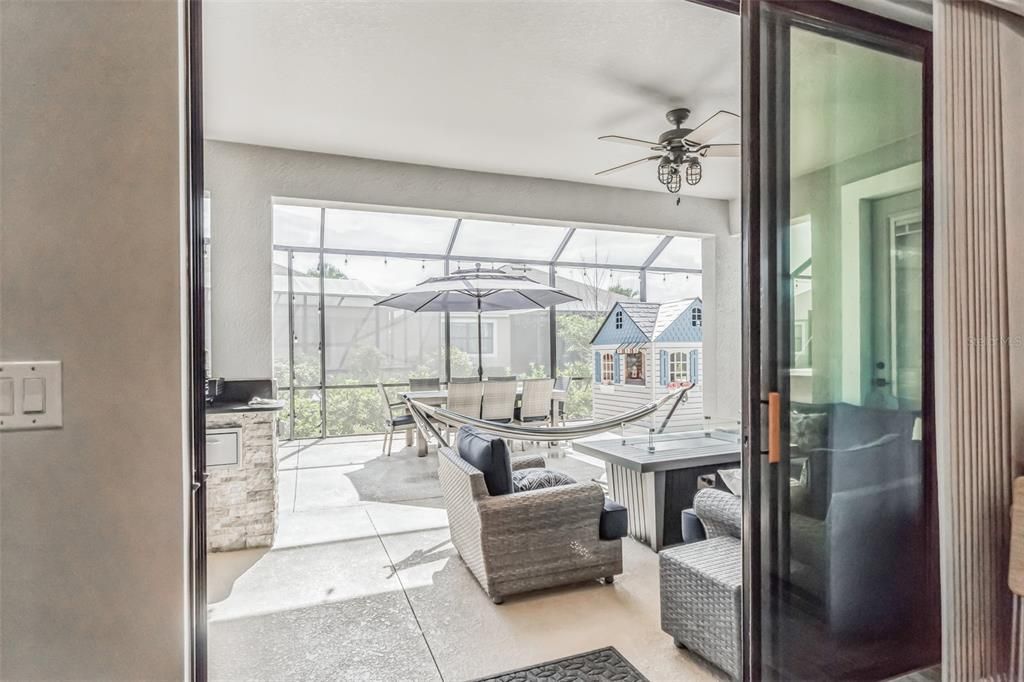 En Venta: $799,000 (4 camas, 4 baños, 3143 Pies cuadrados)