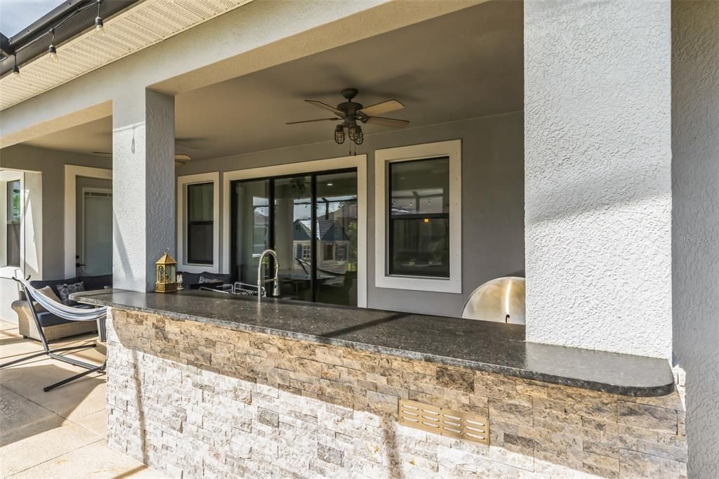 En Venta: $799,000 (4 camas, 4 baños, 3143 Pies cuadrados)
