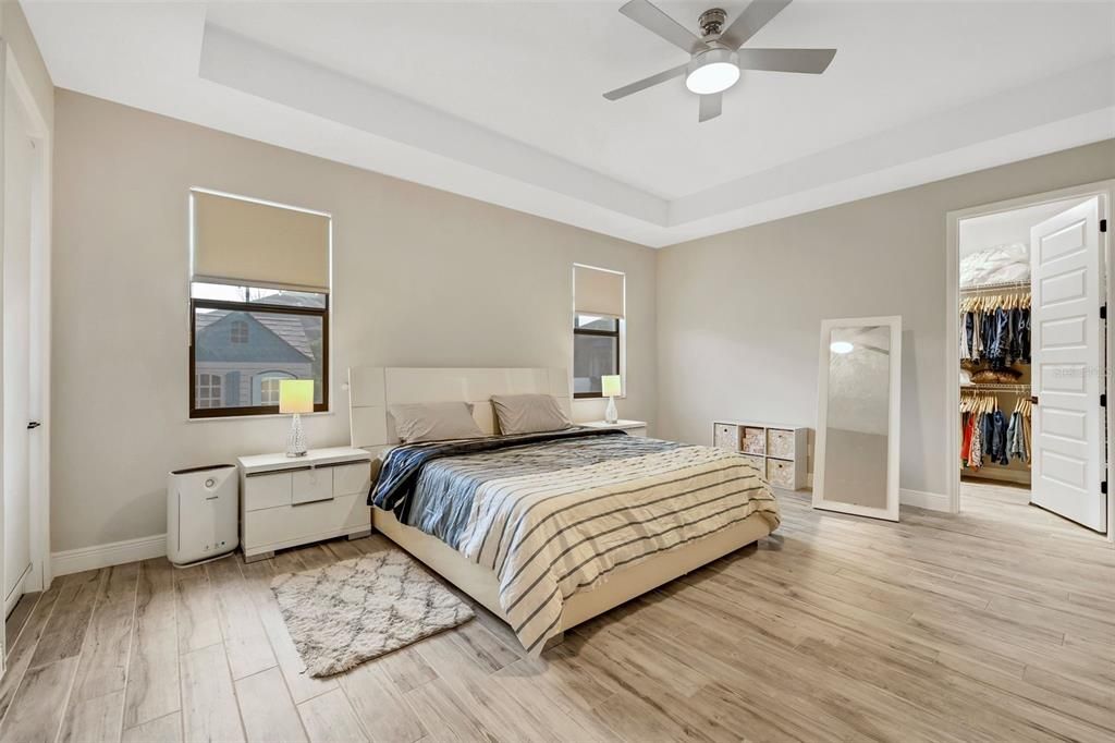 En Venta: $799,000 (4 camas, 4 baños, 3143 Pies cuadrados)
