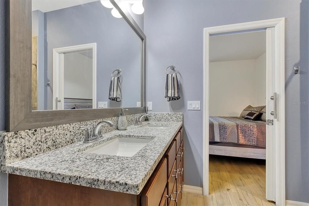 For Rent: $2,600 (3 beds, 2 baths, 2144 Square Feet)