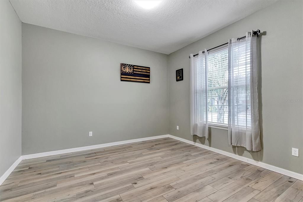For Rent: $2,600 (3 beds, 2 baths, 2144 Square Feet)