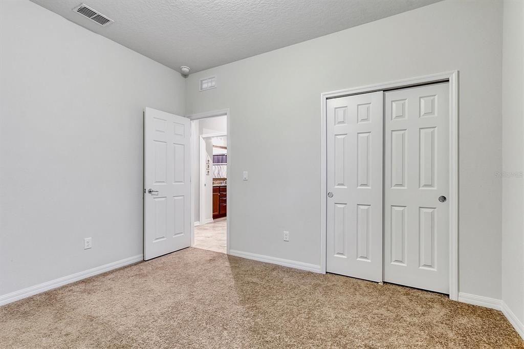 For Rent: $2,600 (3 beds, 2 baths, 2144 Square Feet)