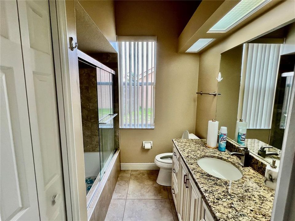 В аренду: $3,400 (3 спален, 2 ванн, 2041 Квадратных фут)