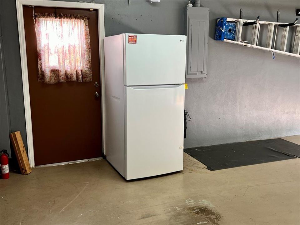 В аренду: $3,400 (3 спален, 2 ванн, 2041 Квадратных фут)