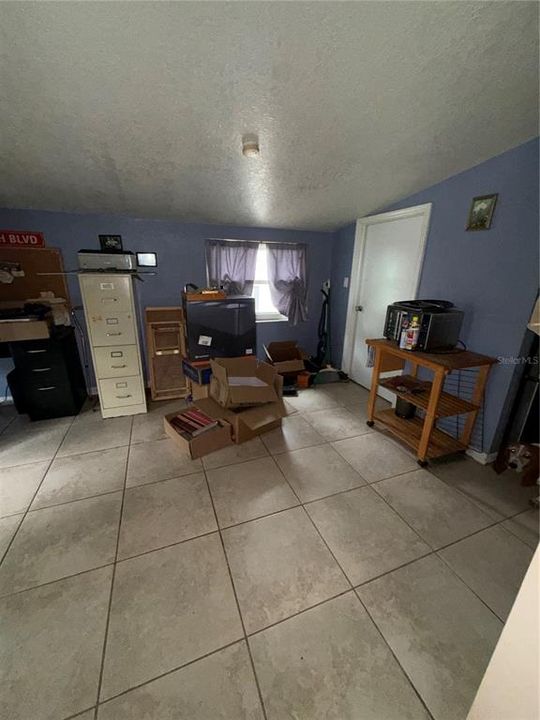 En Venta: $229,000 (3 camas, 1 baños, 1024 Pies cuadrados)
