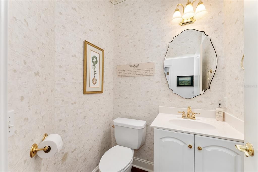 En Venta: $647,000 (4 camas, 3 baños, 2981 Pies cuadrados)
