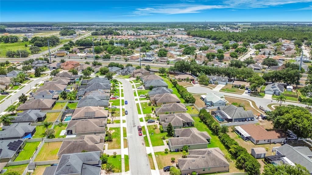 For Rent: $2,300 (3 beds, 2 baths, 1712 Square Feet)