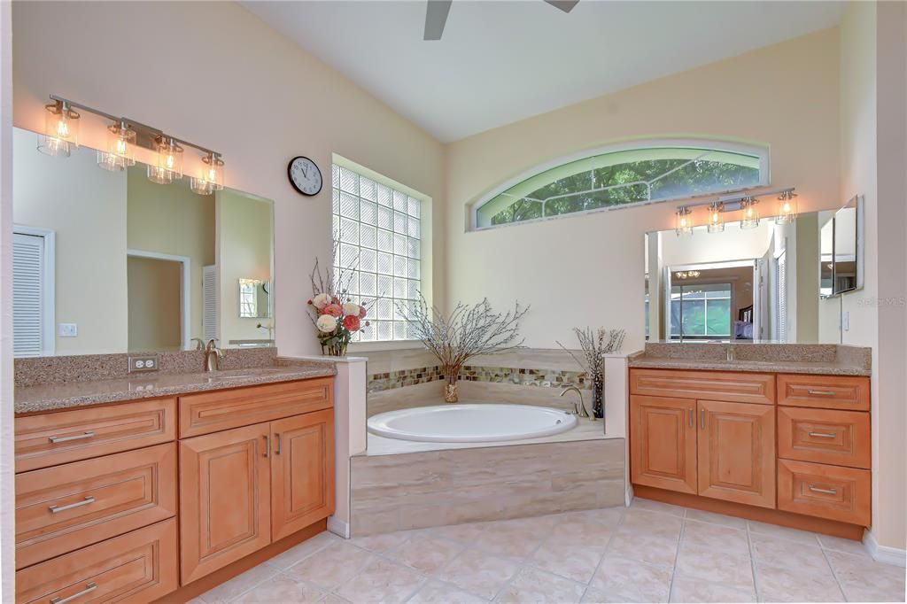 For Sale: $599,000 (4 beds, 3 baths, 2393 Square Feet)