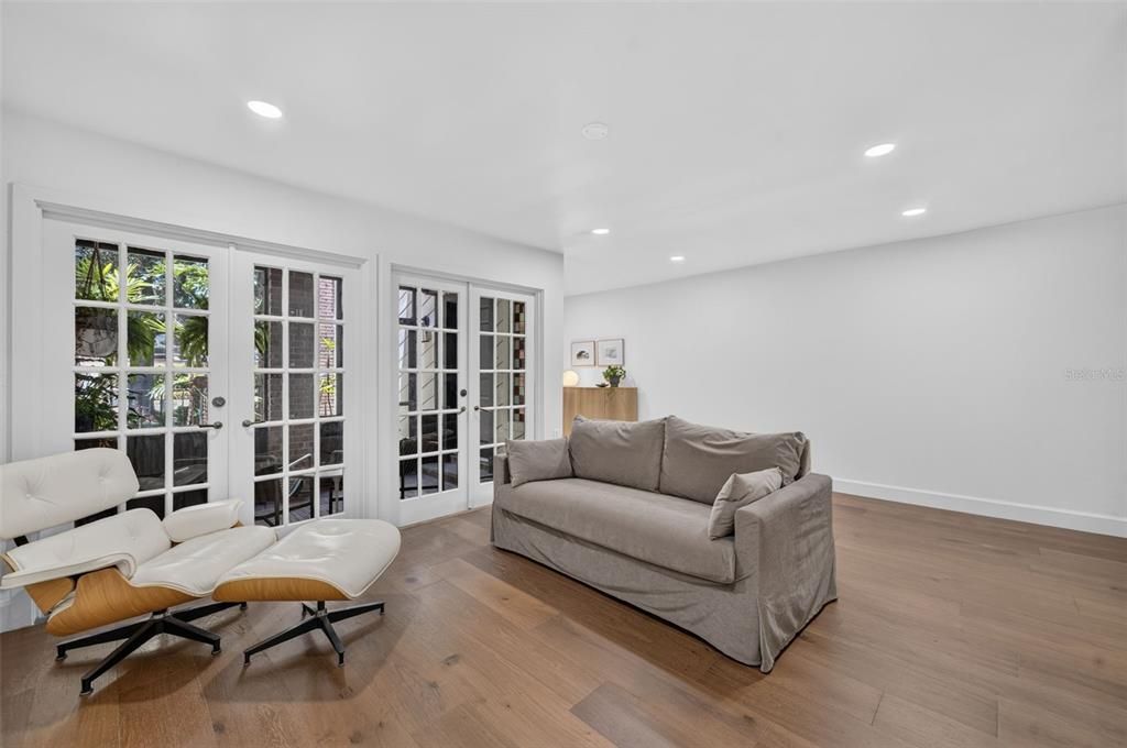 For Sale: $575,000 (2 beds, 2 baths, 1556 Square Feet)