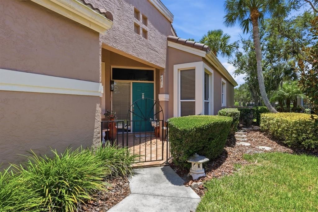 For Sale: $459,000 (2 beds, 2 baths, 1755 Square Feet)