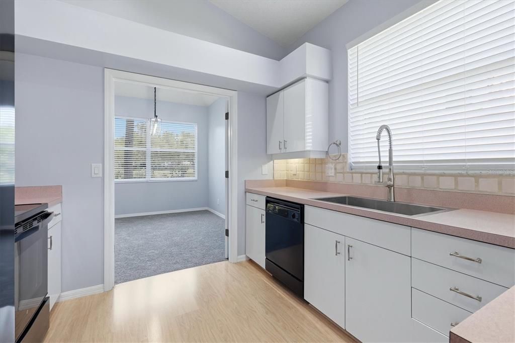 For Sale: $459,000 (2 beds, 2 baths, 1755 Square Feet)