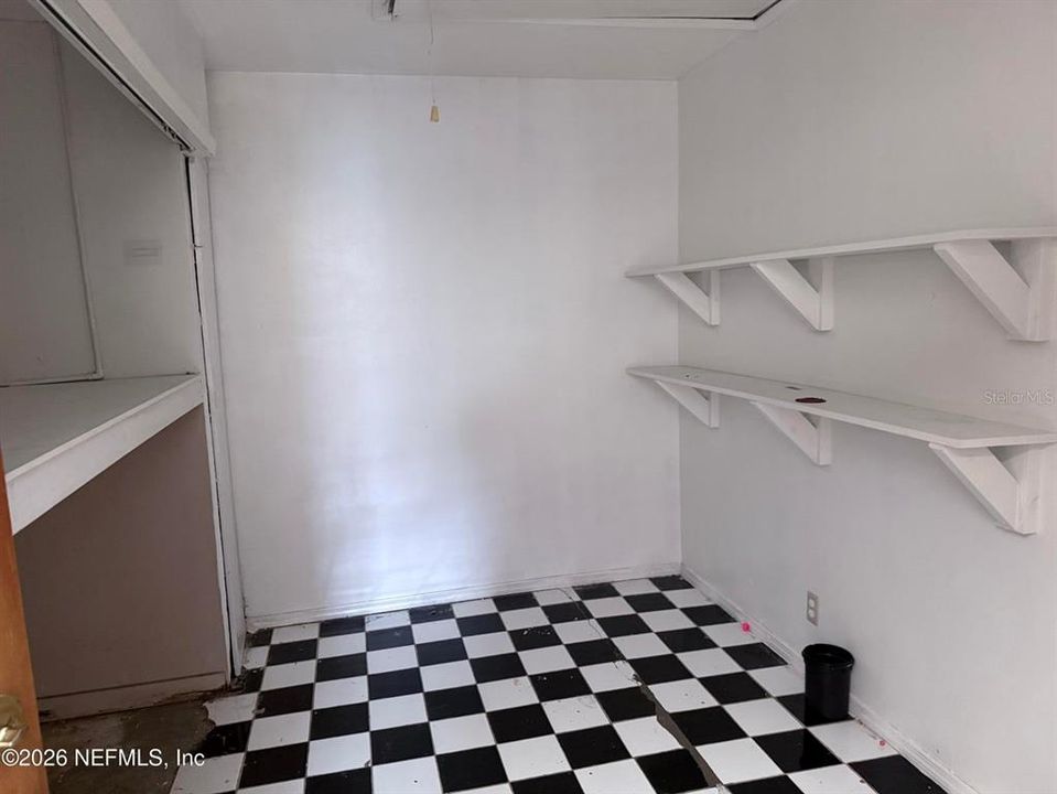 На продажу: $229,500 (3 спален, 2 ванн, 1199 Квадратных фут)