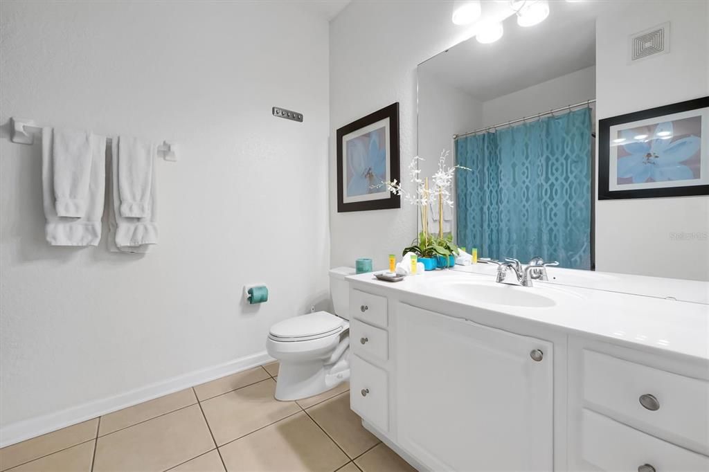 For Sale: $645,000 (3 beds, 2 baths, 2097 Square Feet)