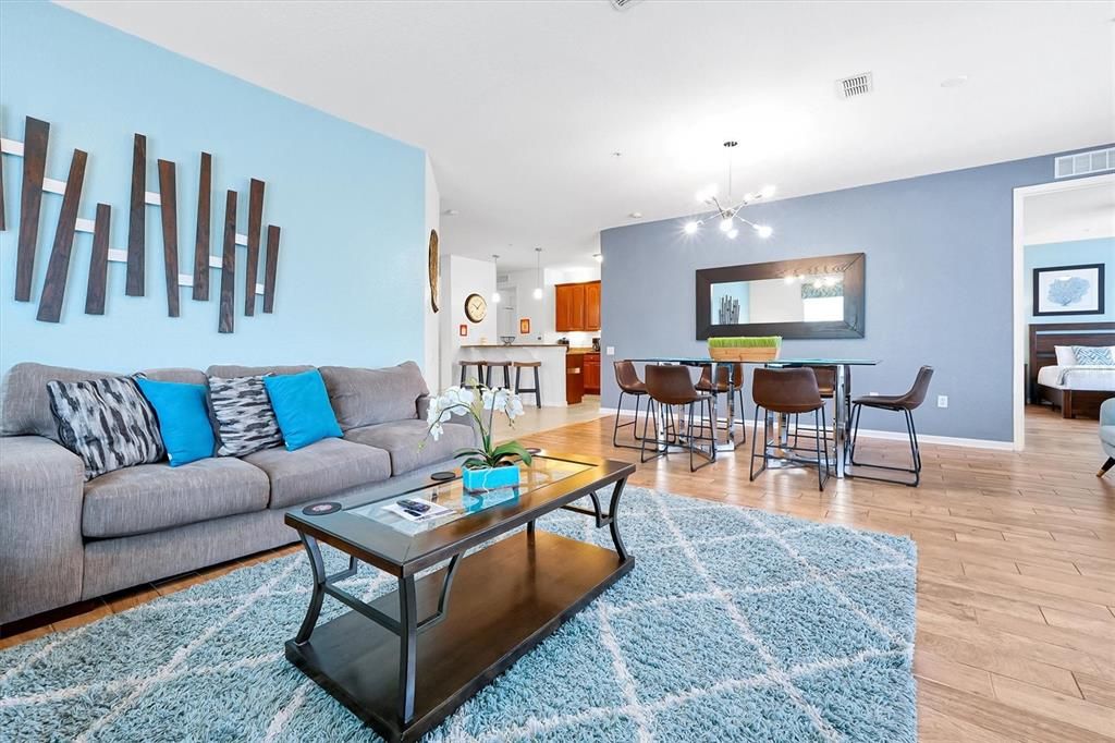 For Sale: $645,000 (3 beds, 2 baths, 2097 Square Feet)