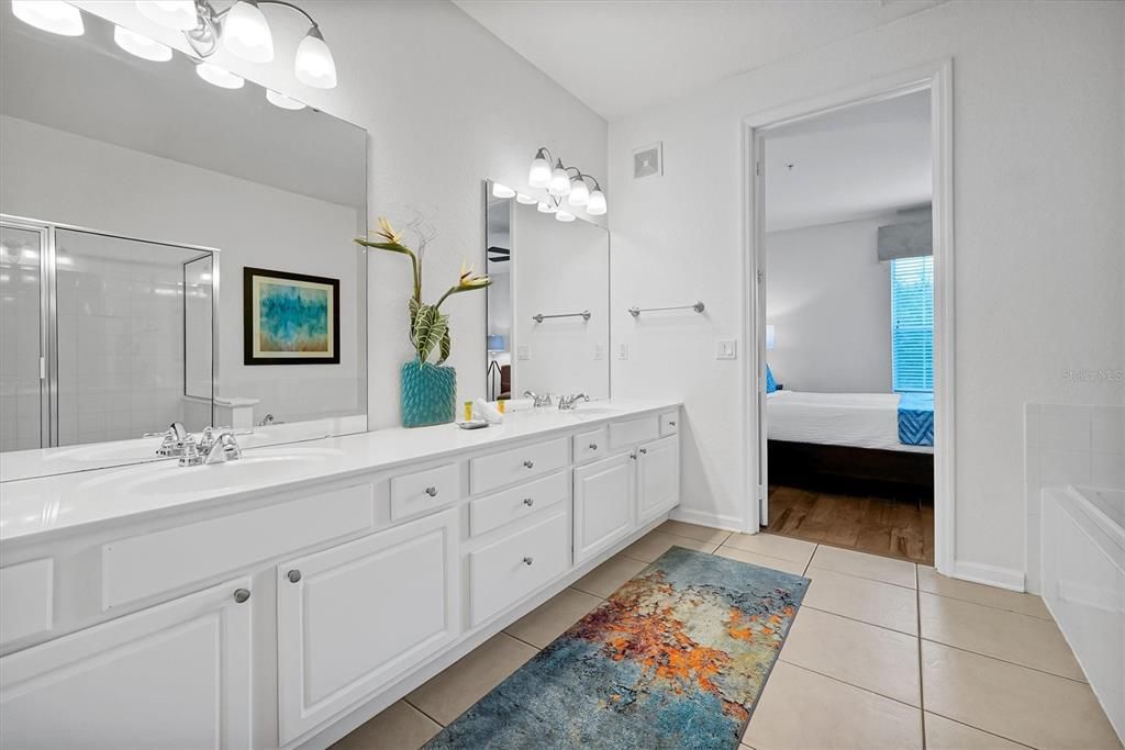For Sale: $645,000 (3 beds, 2 baths, 2097 Square Feet)