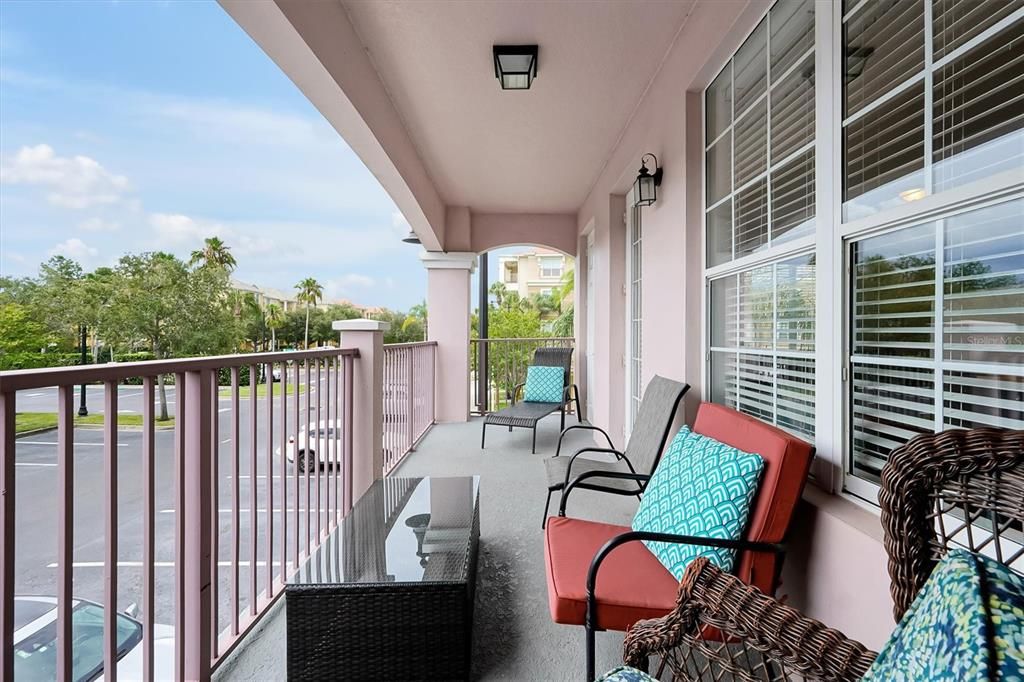 For Sale: $645,000 (3 beds, 2 baths, 2097 Square Feet)