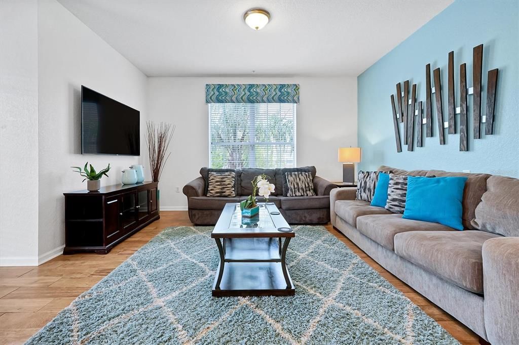 For Sale: $645,000 (3 beds, 2 baths, 2097 Square Feet)