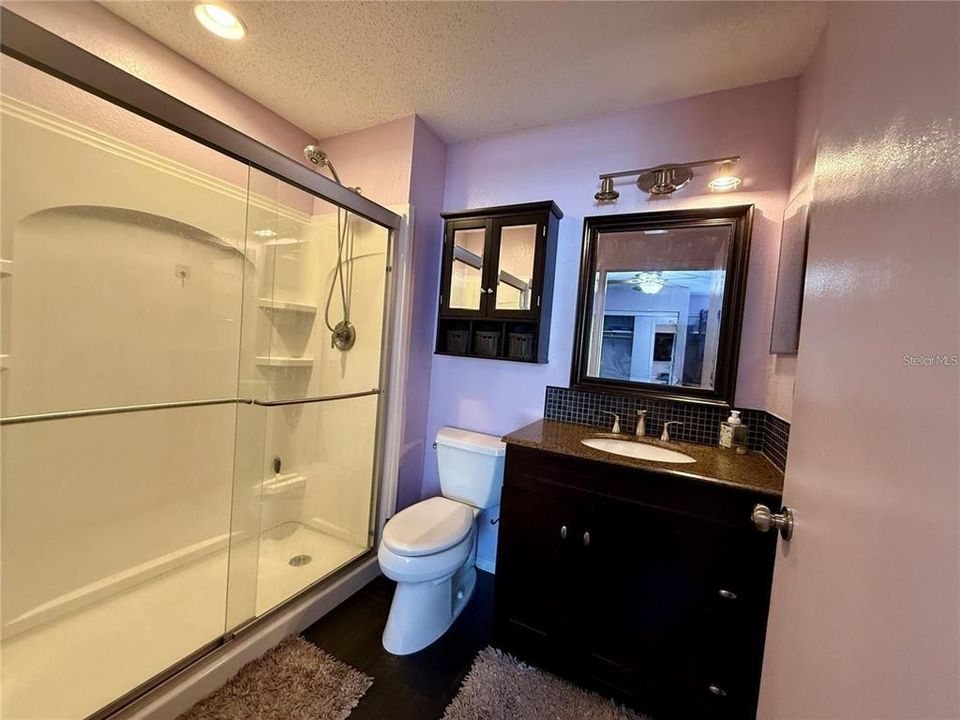 В аренду: $1,450 (2 спален, 2 ванн, 950 Квадратных фут)