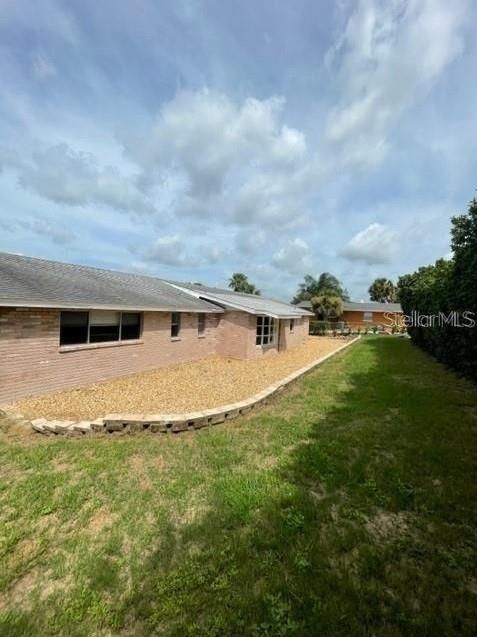 В аренду: $1,995 (3 спален, 2 ванн, 1487 Квадратных фут)