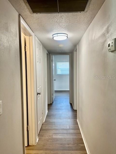 На продажу: $369,000 (4 спален, 3 ванн, 1430 Квадратных фут)