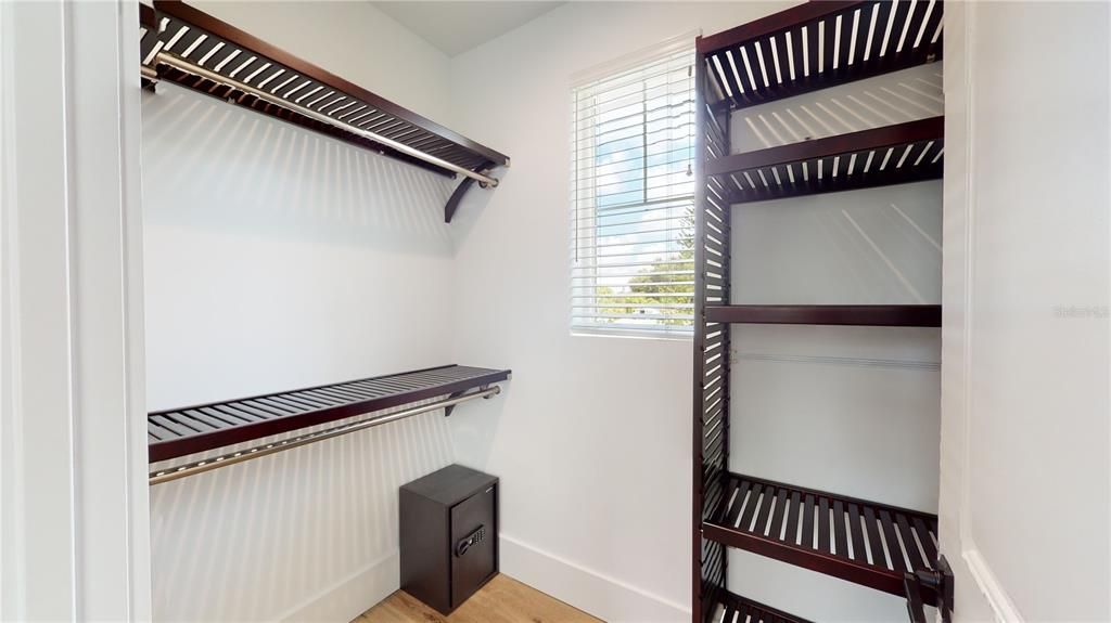 For Rent: $7,900 (4 beds, 4 baths, 2908 Square Feet)