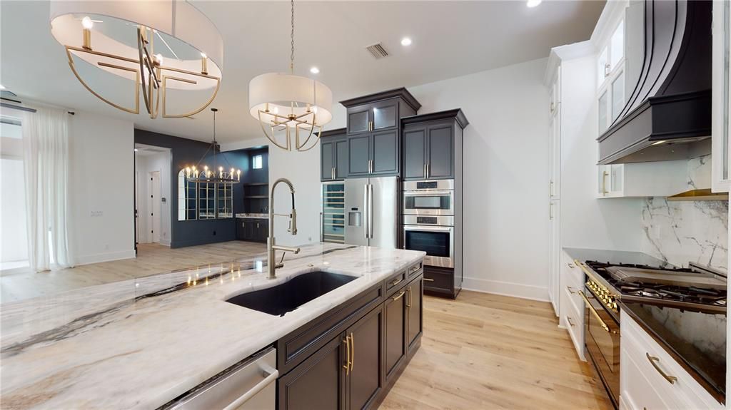 For Rent: $7,900 (4 beds, 4 baths, 2908 Square Feet)