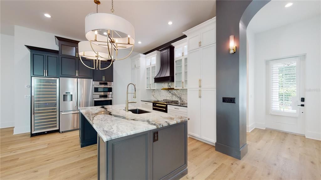 For Rent: $7,900 (4 beds, 4 baths, 2908 Square Feet)