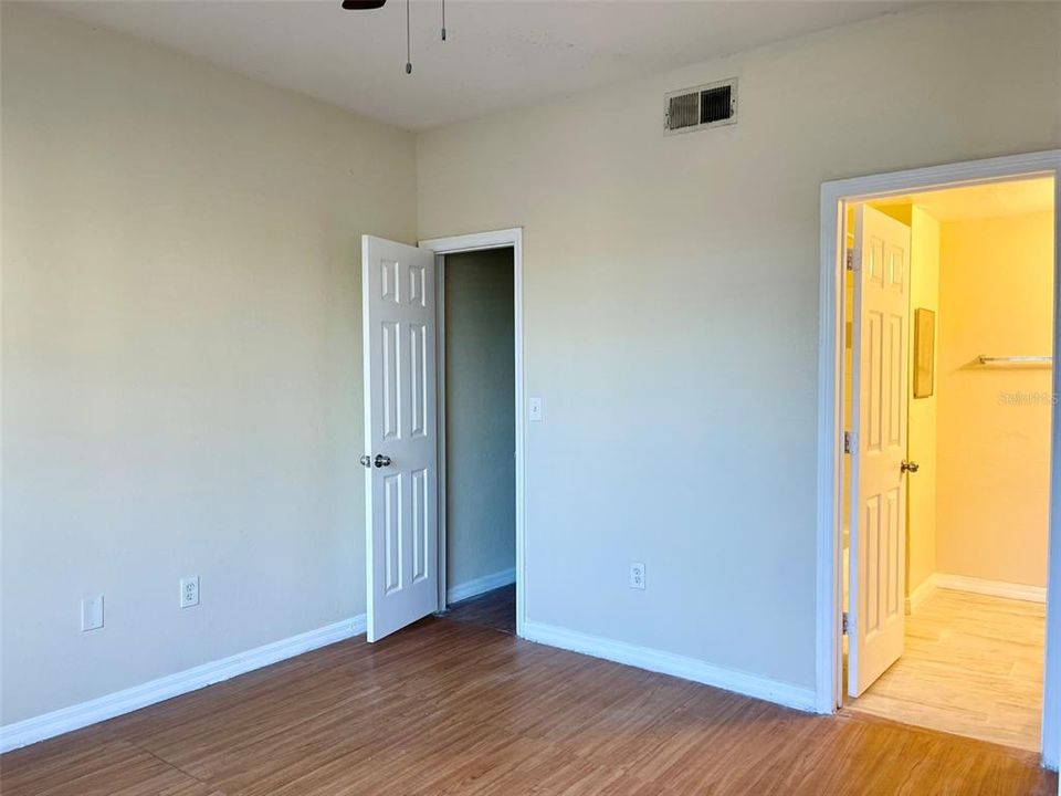 For Rent: $1,700 (3 beds, 2 baths, 1206 Square Feet)