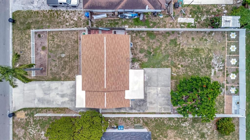 На продажу: $275,000 (2 спален, 1 ванн, 1027 Квадратных фут)