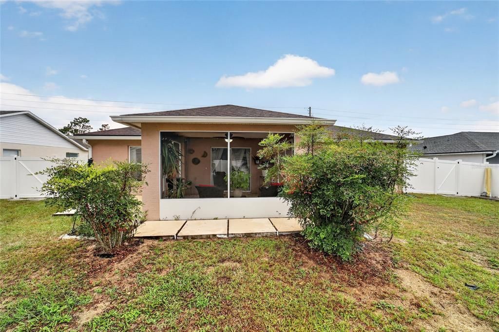 En Venta: $269,900 (3 camas, 2 baños, 1674 Pies cuadrados)