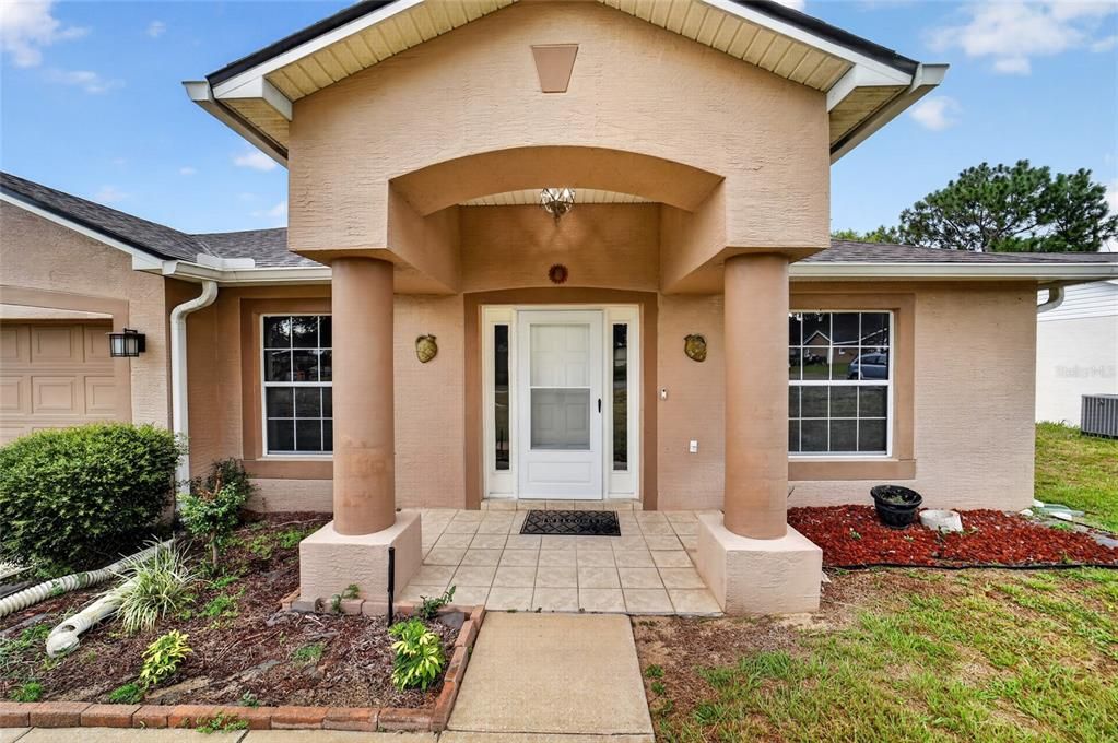 En Venta: $269,900 (3 camas, 2 baños, 1674 Pies cuadrados)