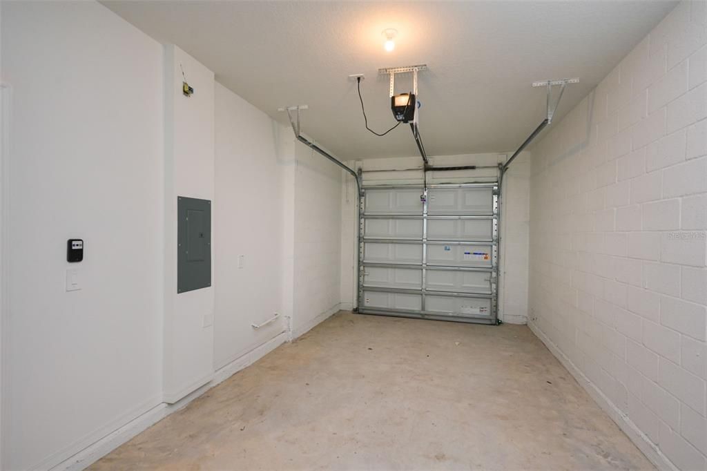 В аренду: $2,200 (3 спален, 2 ванн, 1673 Квадратных фут)