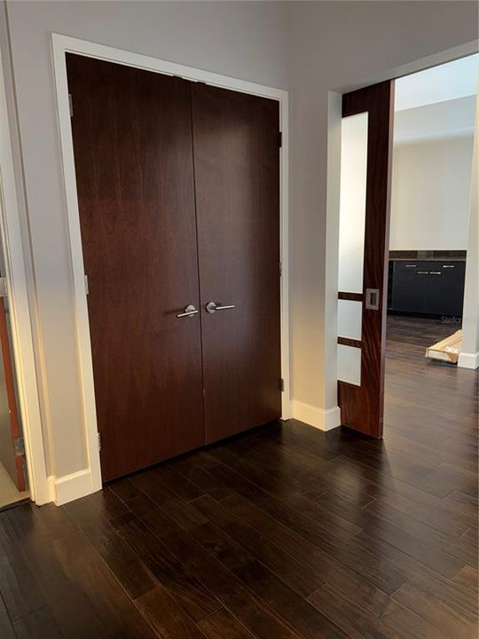 В аренду: $3,300 (2 спален, 2 ванн, 1237 Квадратных фут)