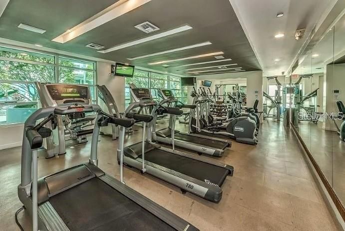 В аренду: $3,300 (2 спален, 2 ванн, 1237 Квадратных фут)