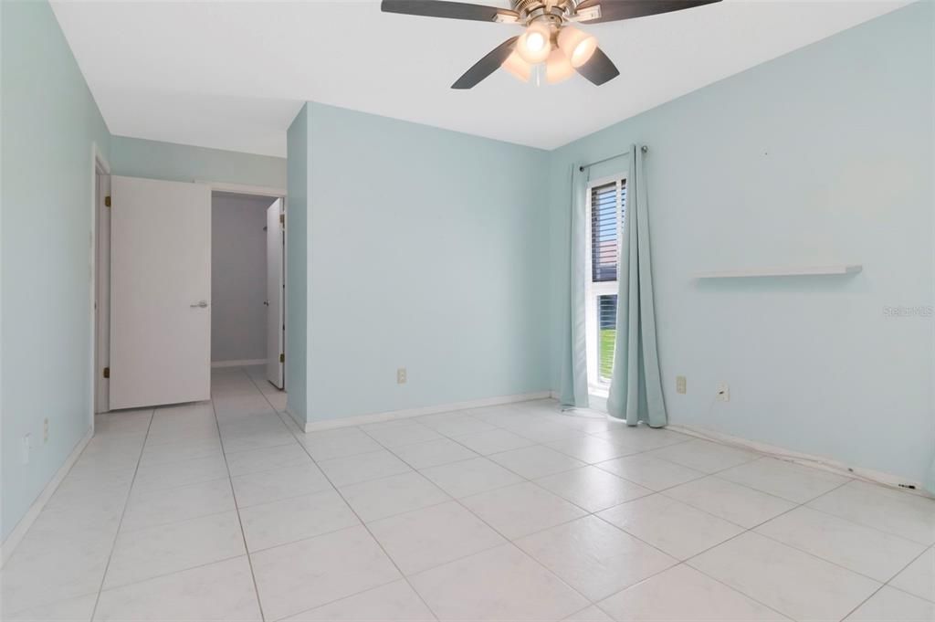 En Venta: $450,000 (2 camas, 2 baños, 1666 Pies cuadrados)
