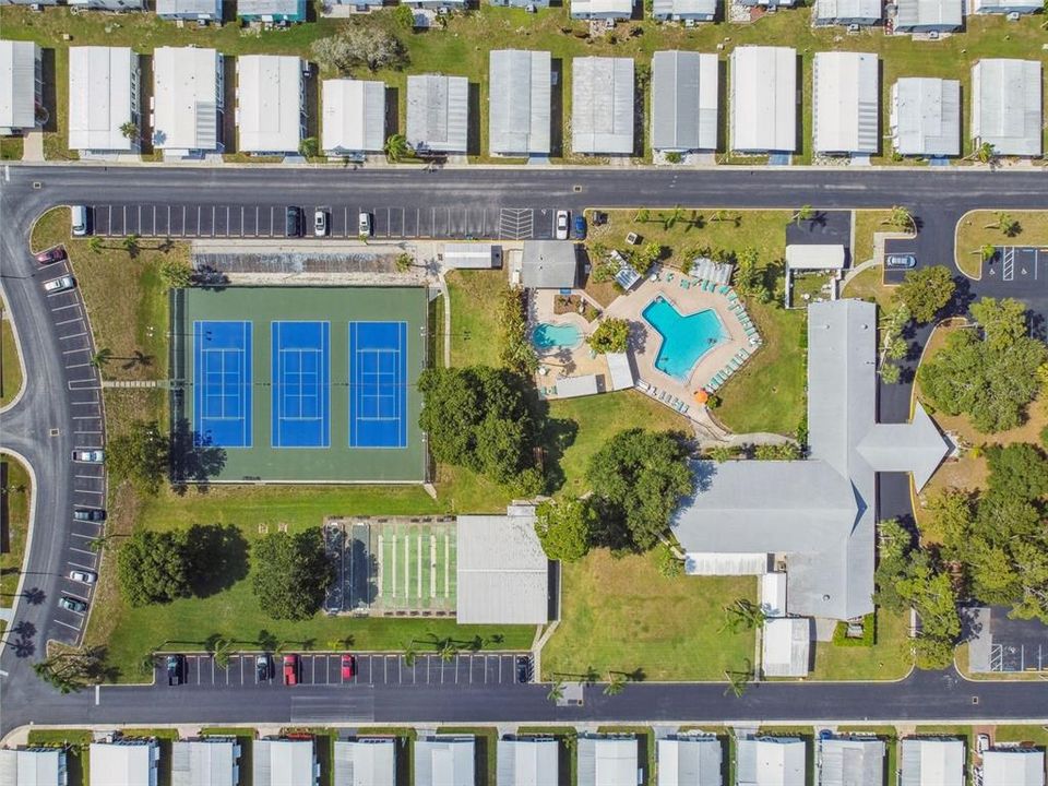 На продажу: $239,000 (3 спален, 2 ванн, 1531 Квадратных фут)