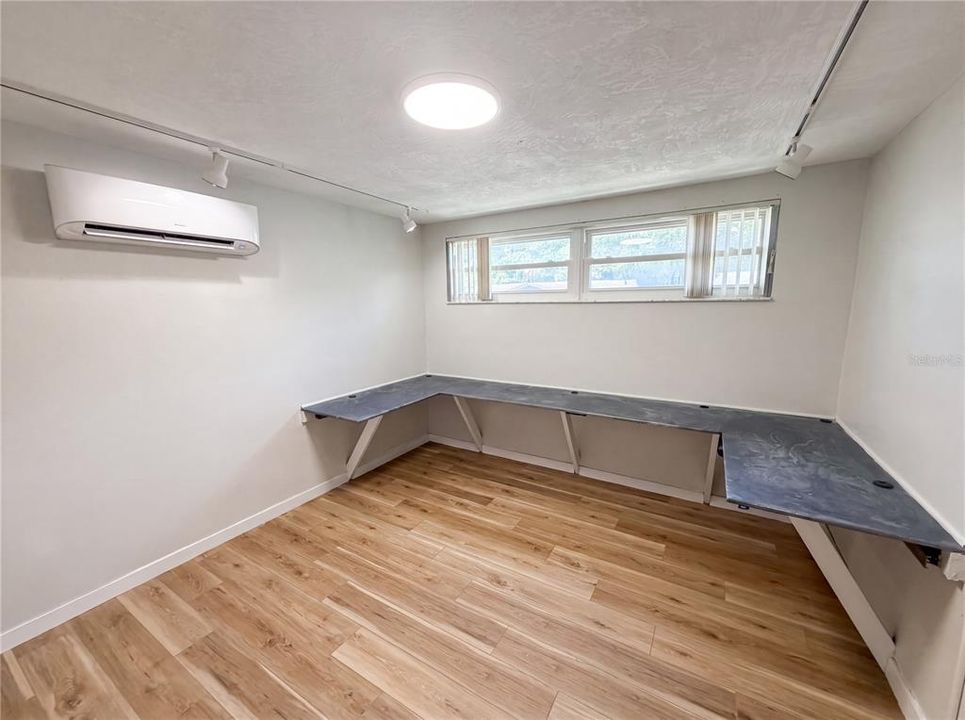 На продажу: $280,000 (3 спален, 2 ванн, 1526 Квадратных фут)
