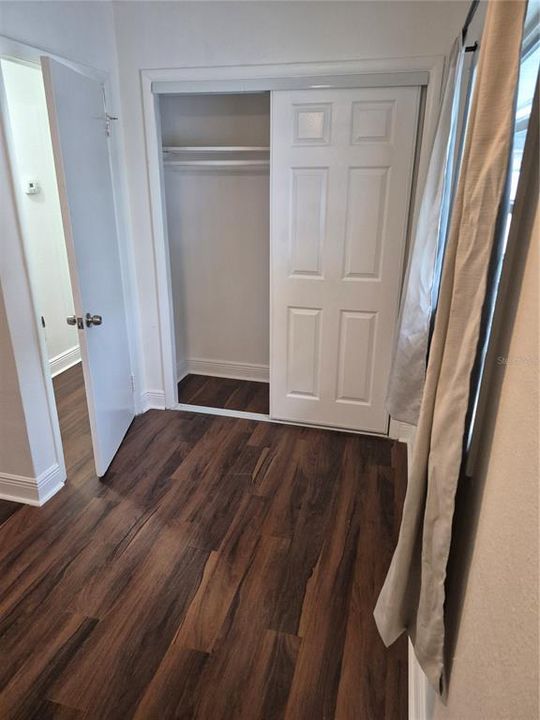 В аренду: $1,900 (3 спален, 2 ванн, 964 Квадратных фут)