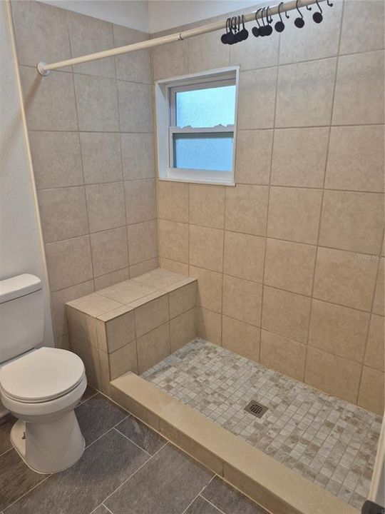 В аренду: $1,900 (3 спален, 2 ванн, 964 Квадратных фут)