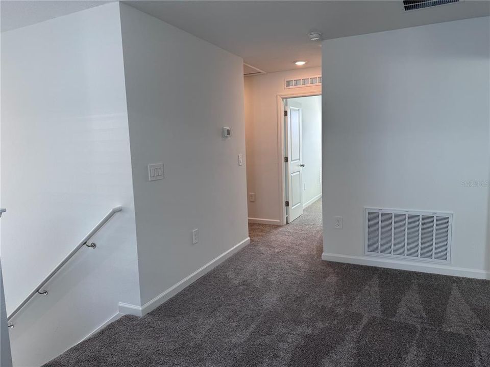 For Rent: $1,995 (4 beds, 2 baths, 1879 Square Feet)