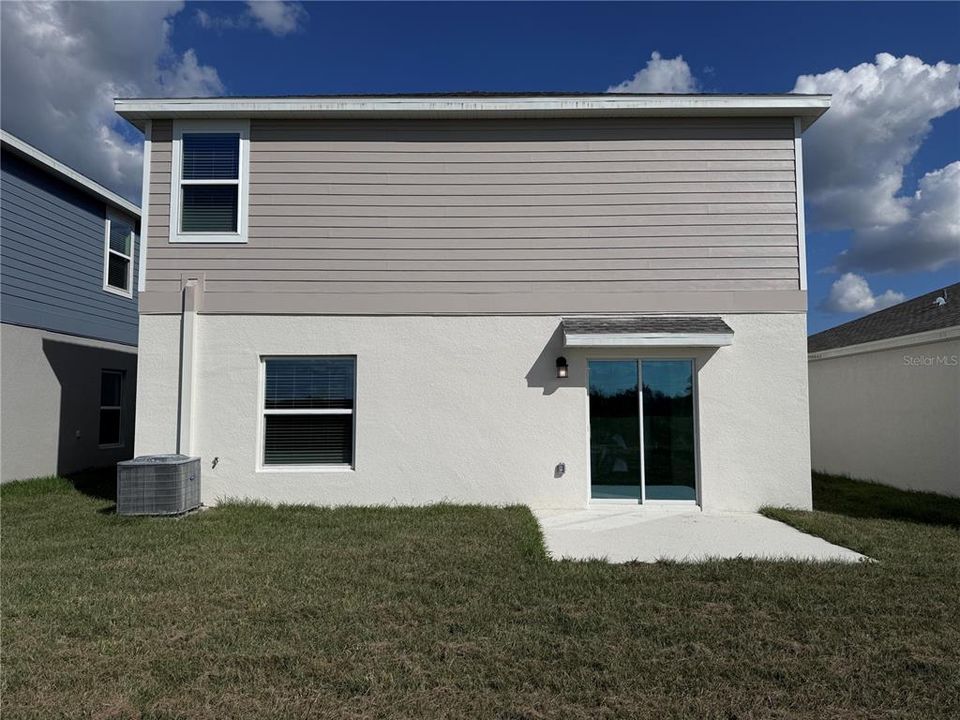 For Rent: $1,995 (4 beds, 2 baths, 1879 Square Feet)