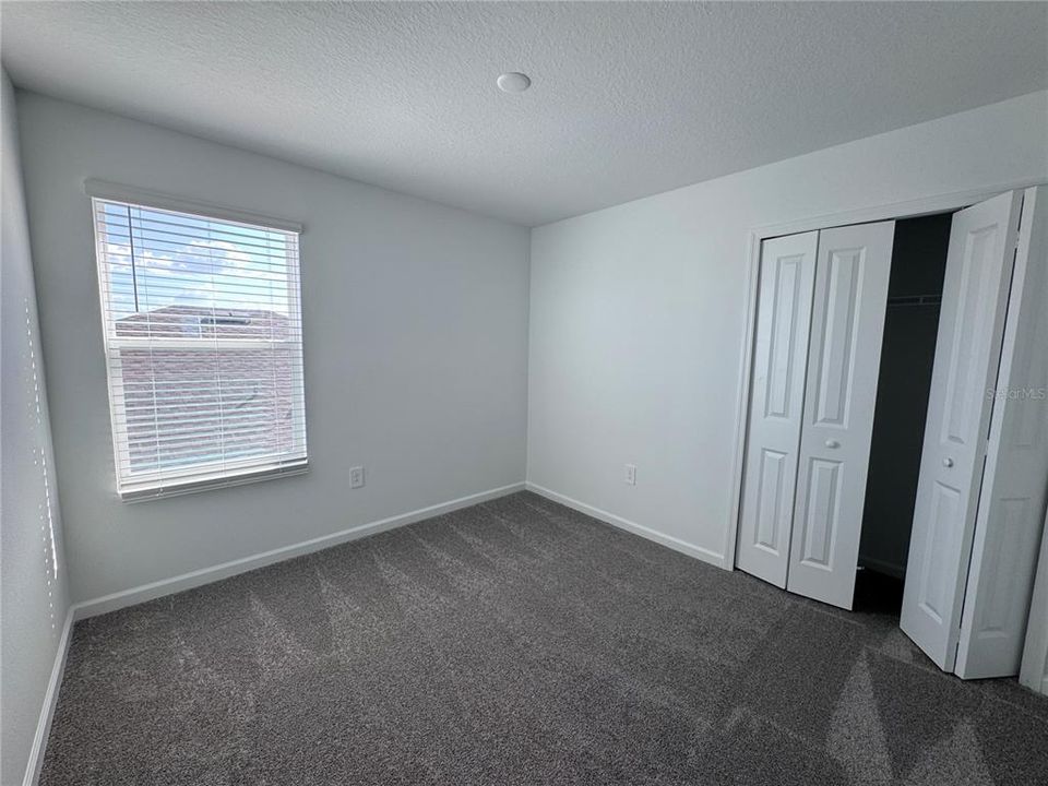 For Rent: $1,995 (4 beds, 2 baths, 1879 Square Feet)