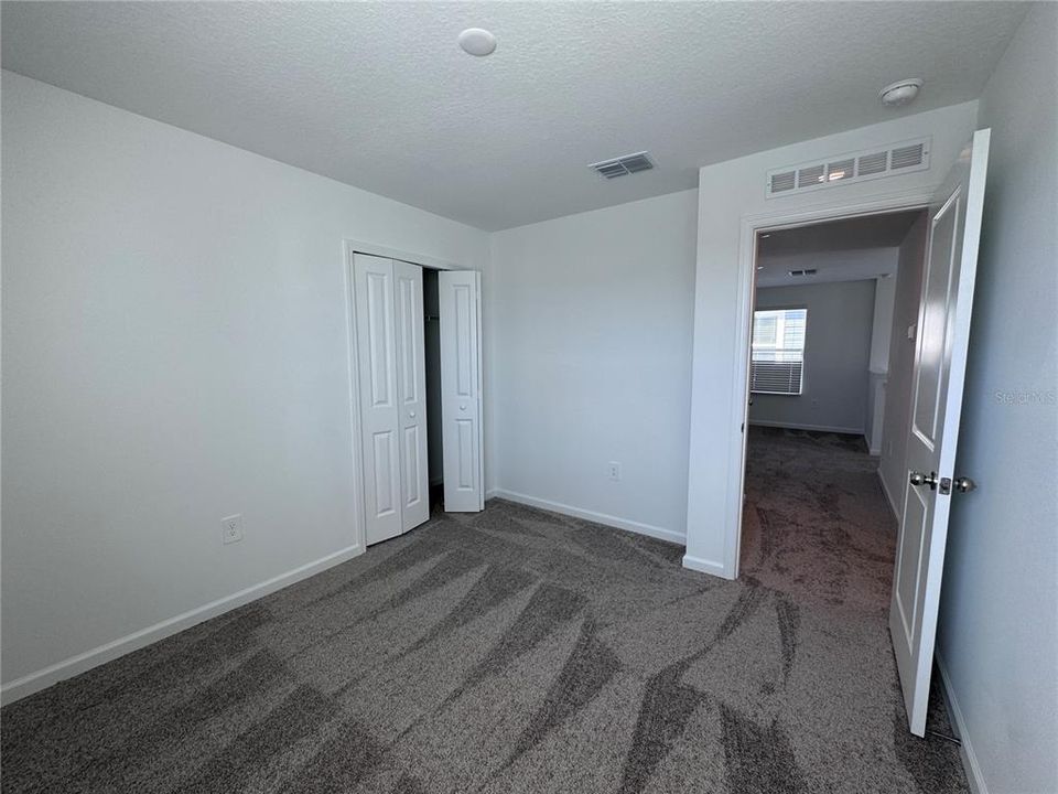 For Rent: $1,995 (4 beds, 2 baths, 1879 Square Feet)
