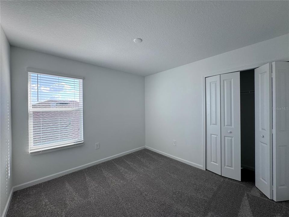 For Rent: $1,995 (4 beds, 2 baths, 1879 Square Feet)