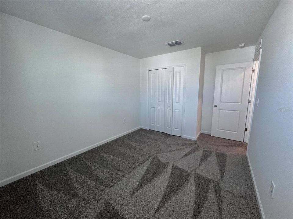 For Rent: $1,995 (4 beds, 2 baths, 1879 Square Feet)