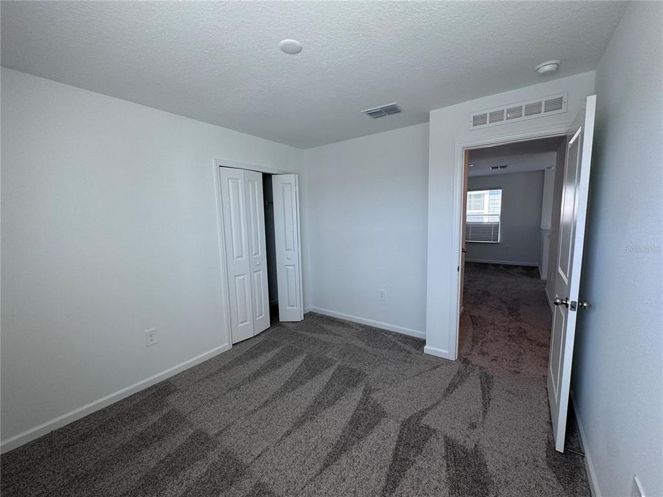 For Rent: $1,995 (4 beds, 2 baths, 1879 Square Feet)